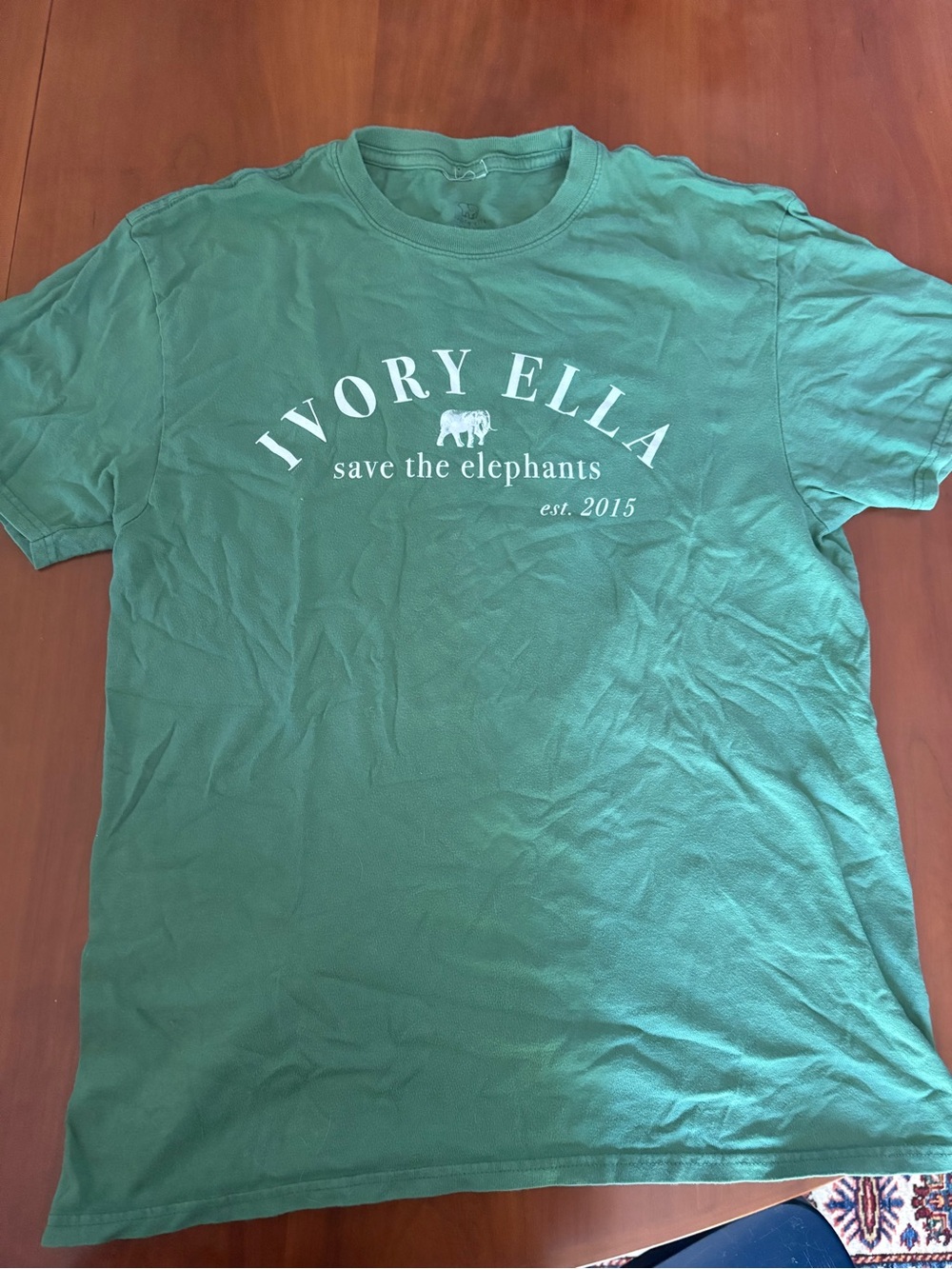 Ivory Ella Men's Green 'Save the Elephants' Graphic Tee